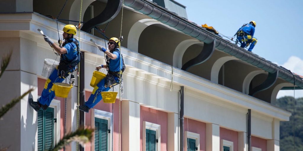 Rénovation extérieure de maison : voici les travaux et les coûts