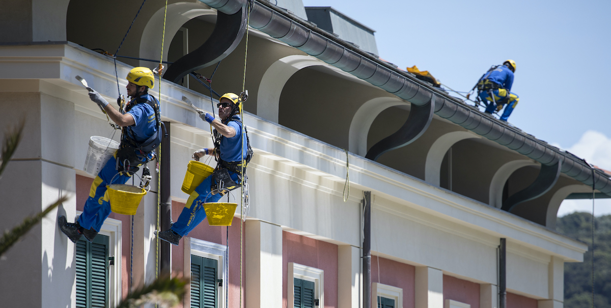 rénovation maison ancienne: rénovation de façade avec Acrobatica