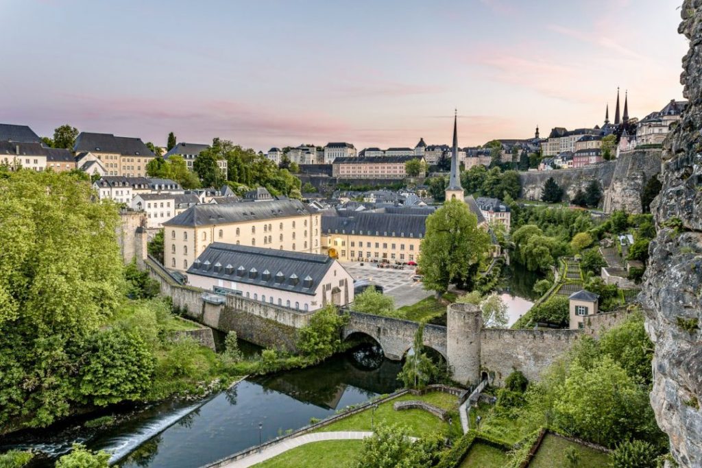 <strong>Acrobatica arrive au Luxembourg : le groupe italien, leader européen de la construction sur cordes, s’installe dans le Grand-Duché</strong>