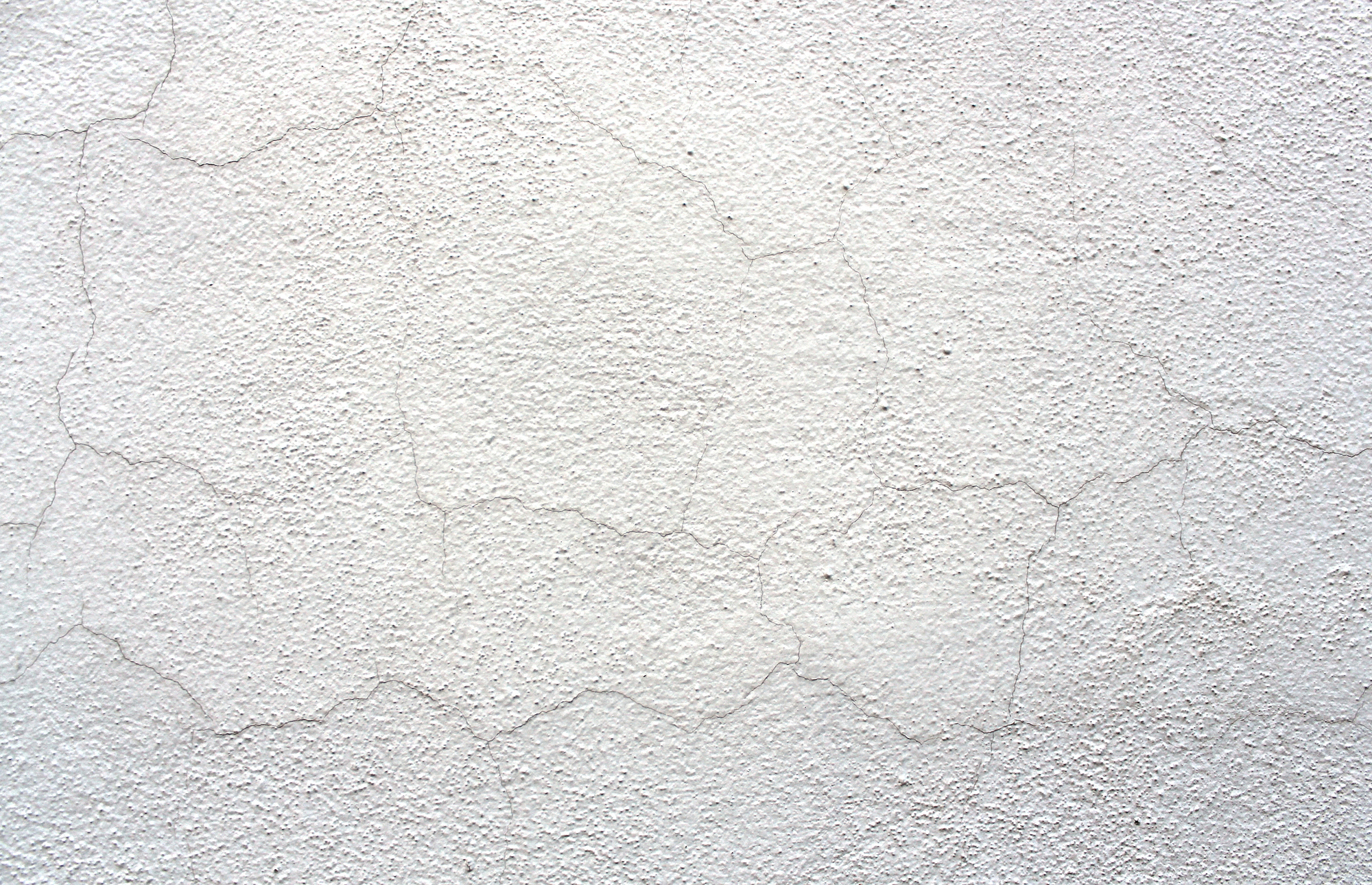 Traitement de la remontée capillaire sur mur extérieur : 4 solutions durables pour la façade